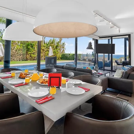 Azzura Seafront Villa